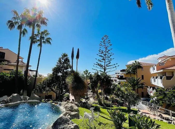 Brisas Del Mar Apartment