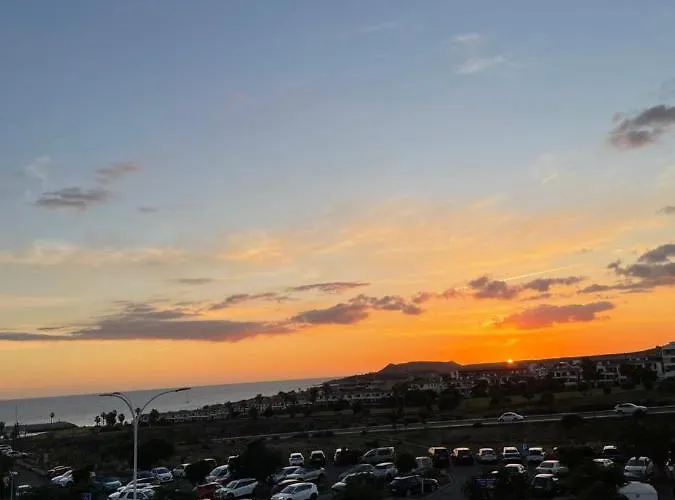 Brisas Del Mar 公寓