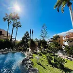 Brisas Del Mar アパート